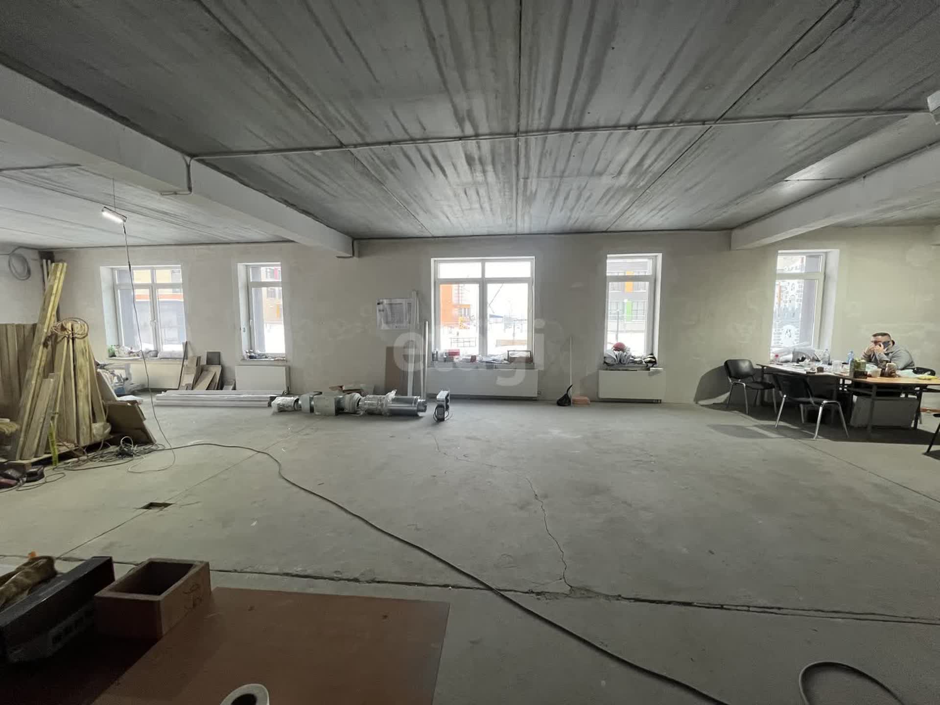 Аренда коммерческой недвижимости, 120м <sup>2</sup>, Новый Уренгой, Ямало-Ненецкий АО,  Новый Уренгой