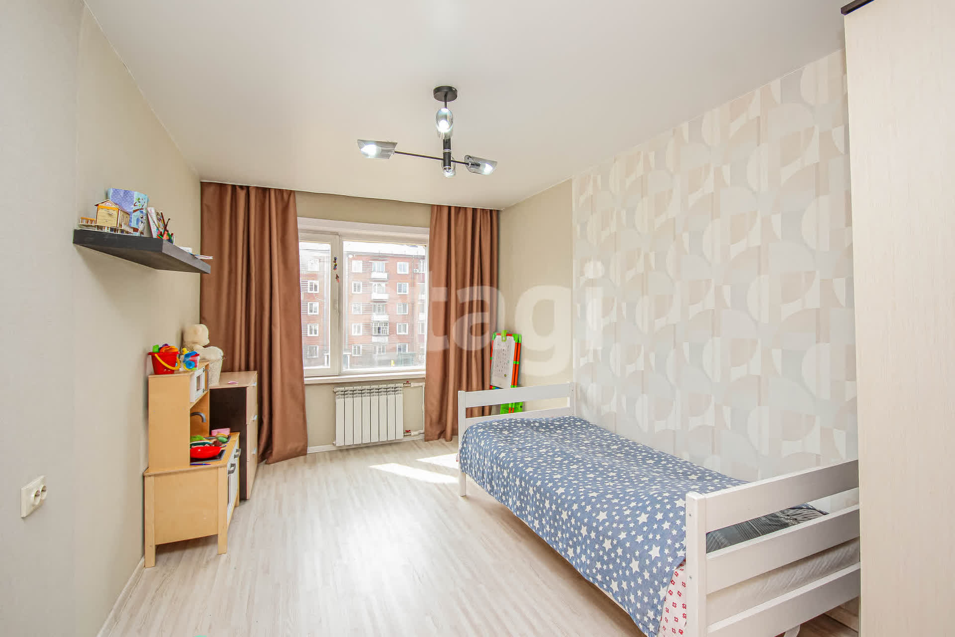 Продажа 3-комнатной квартиры, Улан-Удэ, Республика Бурятия,  Улан-Удэ