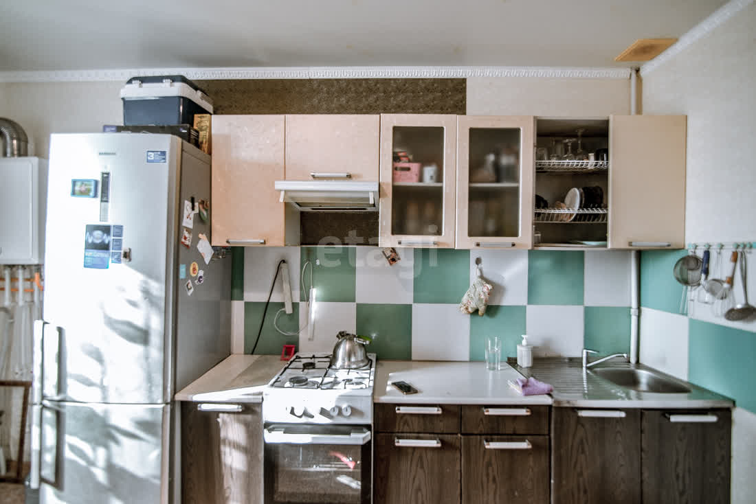 Продажа 2-комнатной квартиры, Южно-Сахалинск, Сахалинская область,  Южно-Сахалинск