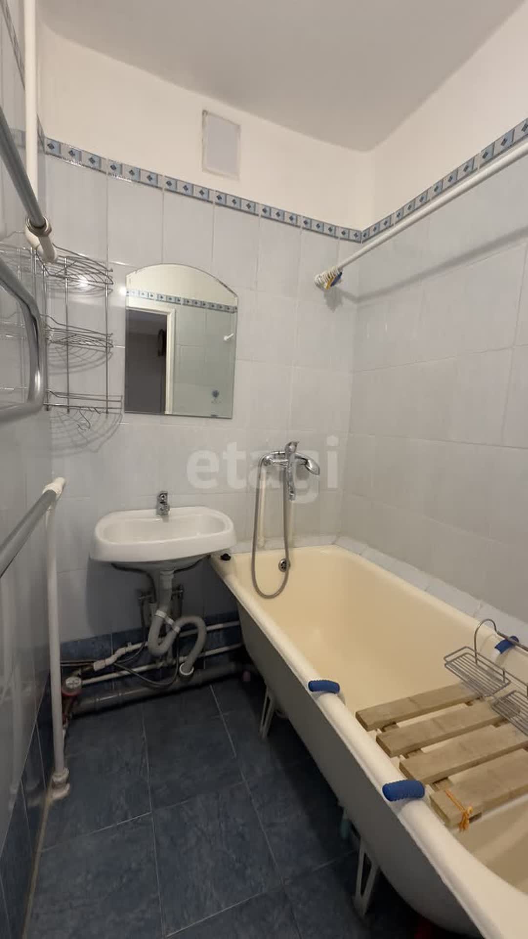 Продажа 3-комнатной квартиры, Улан-Удэ, Республика Бурятия,  Улан-Удэ