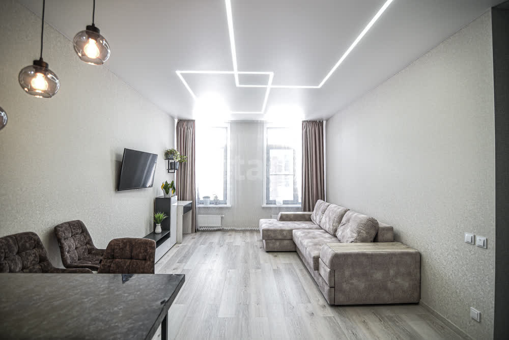 Продажа 2-комнатной квартиры, Южно-Сахалинск, Сахалинская область,  Южно-Сахалинск