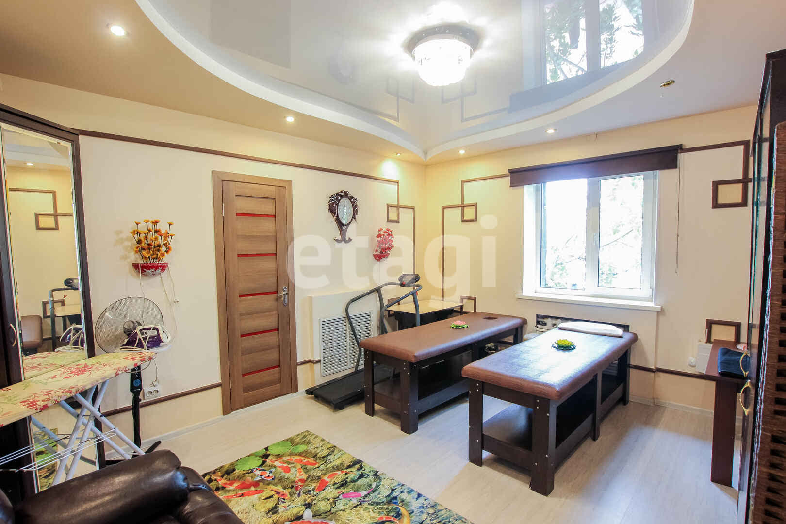 Продажа коммерческой недвижимости, 172м <sup>2</sup>, Улан-Удэ, Бурятия,  Улан-Удэ