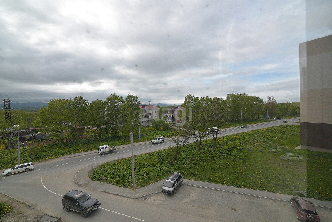 Продажа 3-комнатной квартиры, Южно-Сахалинск, Сахалинская область,  Южно-Сахалинск