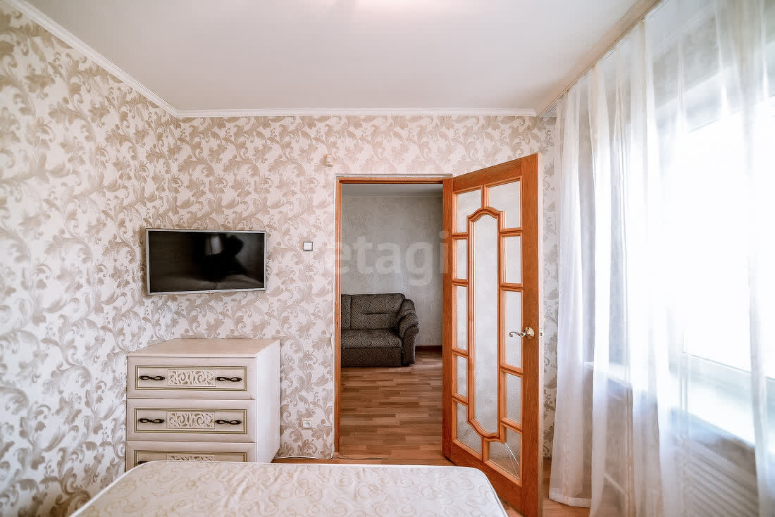 Продажа 4-комнатной квартиры, Южно-Сахалинск, Сахалинская область,  Южно-Сахалинск