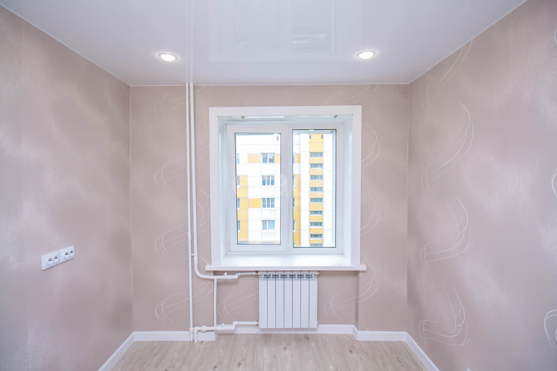 Продажа 2-комнатной квартиры, Южно-Сахалинск, Сахалинская область,  Южно-Сахалинск