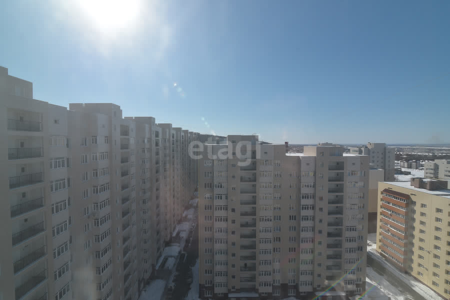 Продажа 2-комнатной квартиры, Южно-Сахалинск, Сахалинская область,  Южно-Сахалинск