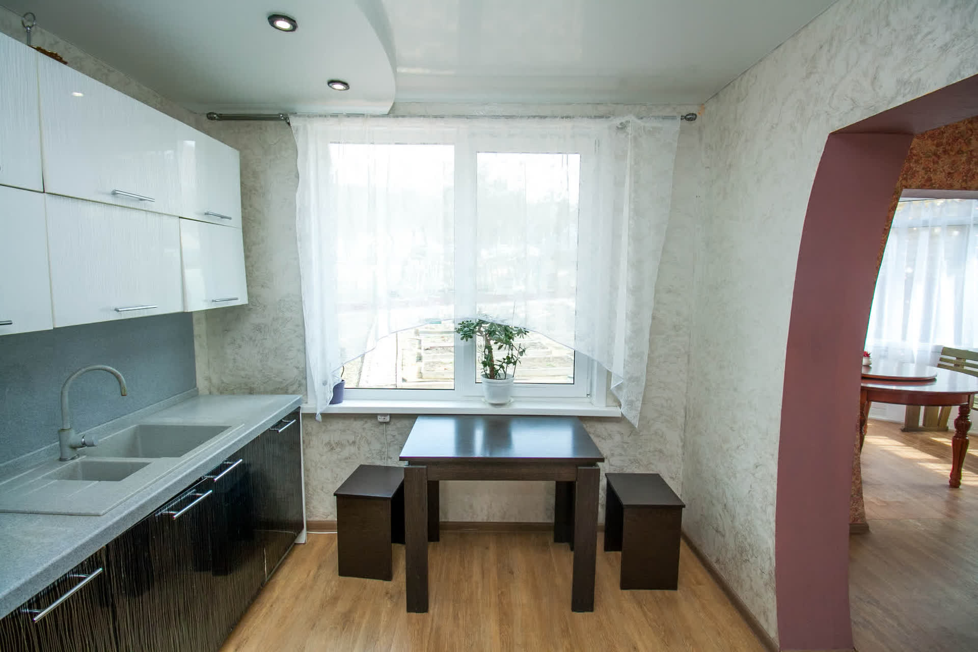 Продажа дома, 200м <sup>2</sup>, 8 сот., Южно-Сахалинск, Сахалинская область,  Южно-Сахалинск