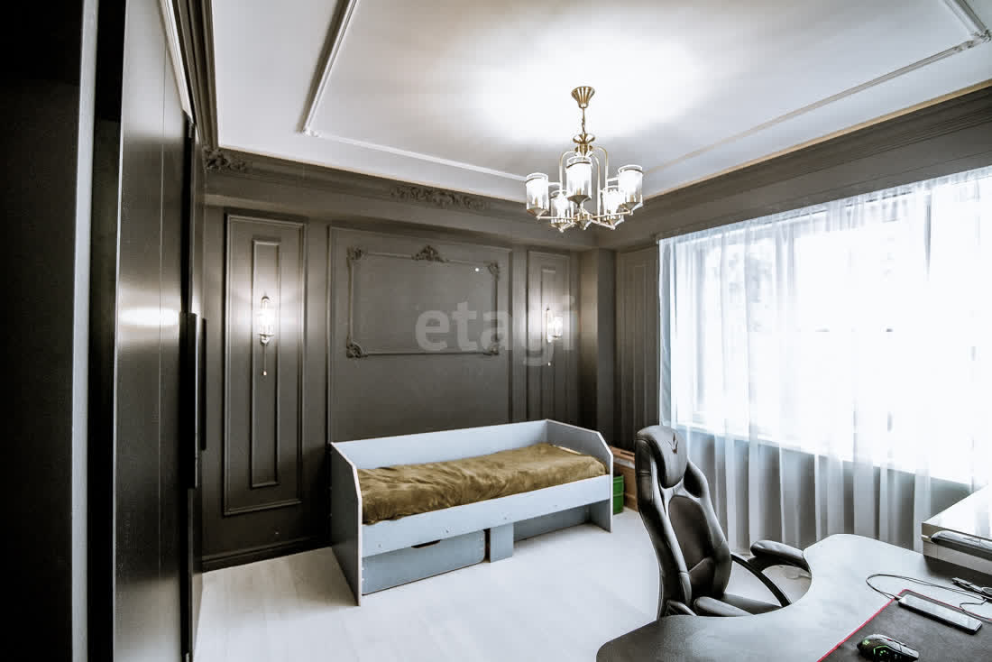 Аренда 5-комнатной квартиры, Южно-Сахалинск, Сахалинская область,  Южно-Сахалинск