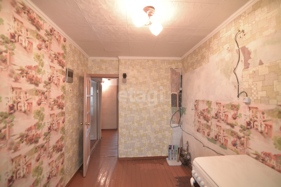 Продажа 3-комнатной квартиры, Южно-Сахалинск, Сахалинская область,  Южно-Сахалинск