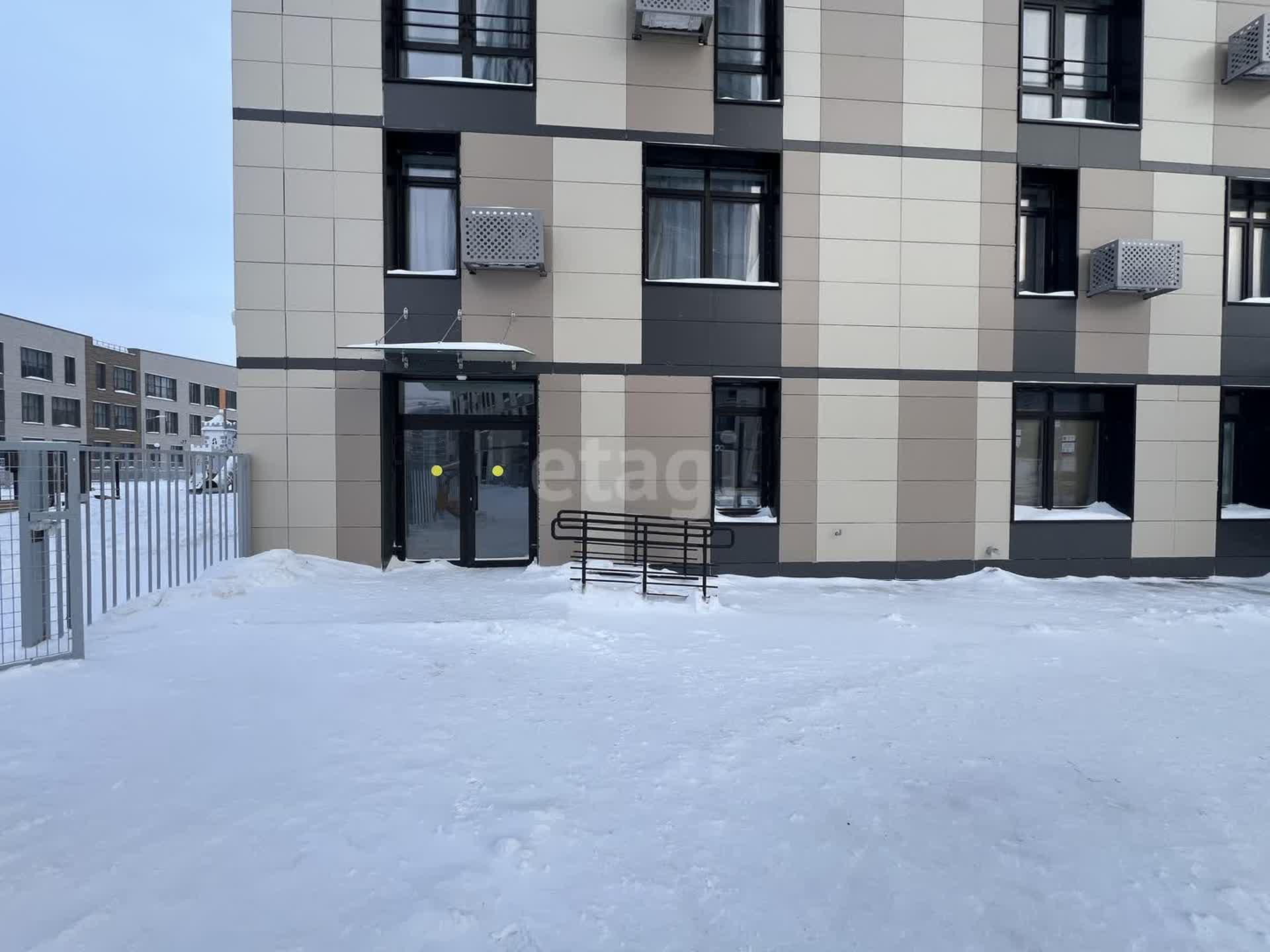 Аренда коммерческой недвижимости, 120м <sup>2</sup>, Новый Уренгой, Ямало-Ненецкий АО,  Новый Уренгой