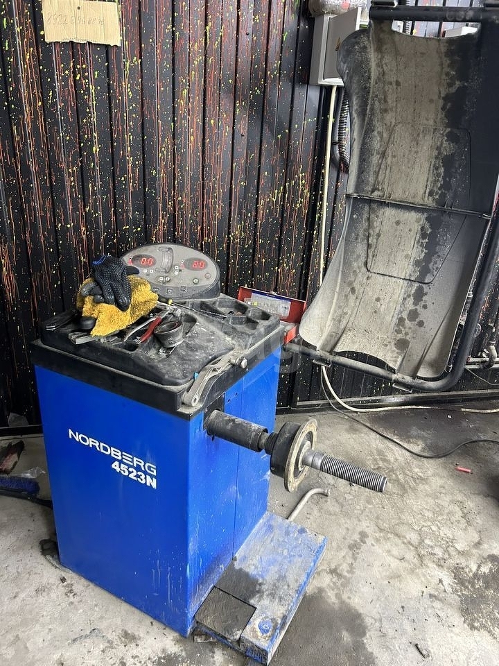 Продажа коммерческой недвижимости, 30м <sup>2</sup>, Новый Уренгой, Ямало-Ненецкий АО,  Новый Уренгой