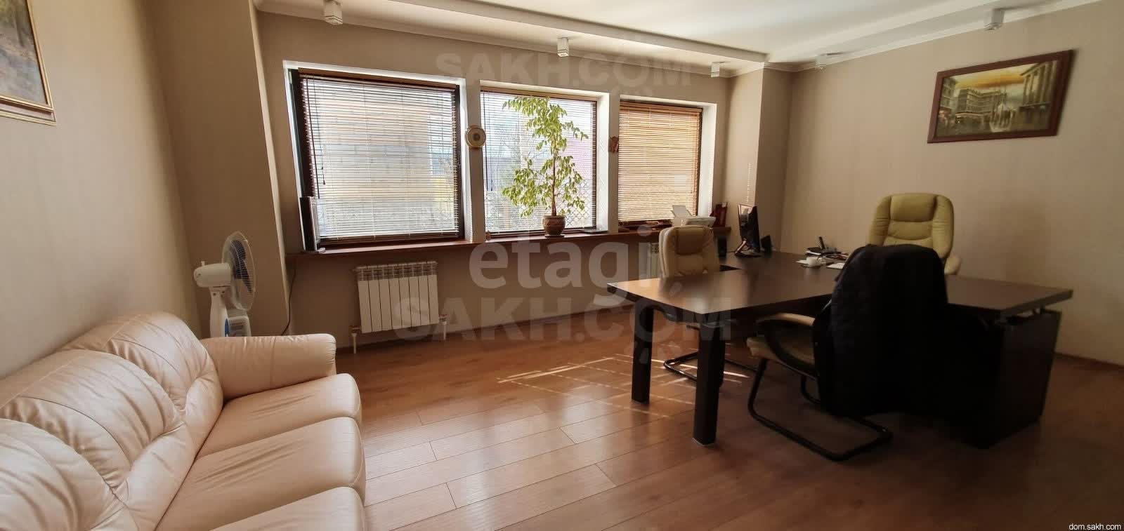 Продажа коммерческой недвижимости, 127м <sup>2</sup>, Южно-Сахалинск, Сахалинская область,  Южно-Сахалинск