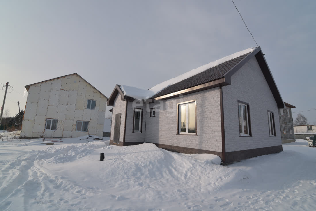 Продажа дома, 100м <sup>2</sup>, 5 сот., Южно-Сахалинск, Сахалинская область,  Южно-Сахалинск