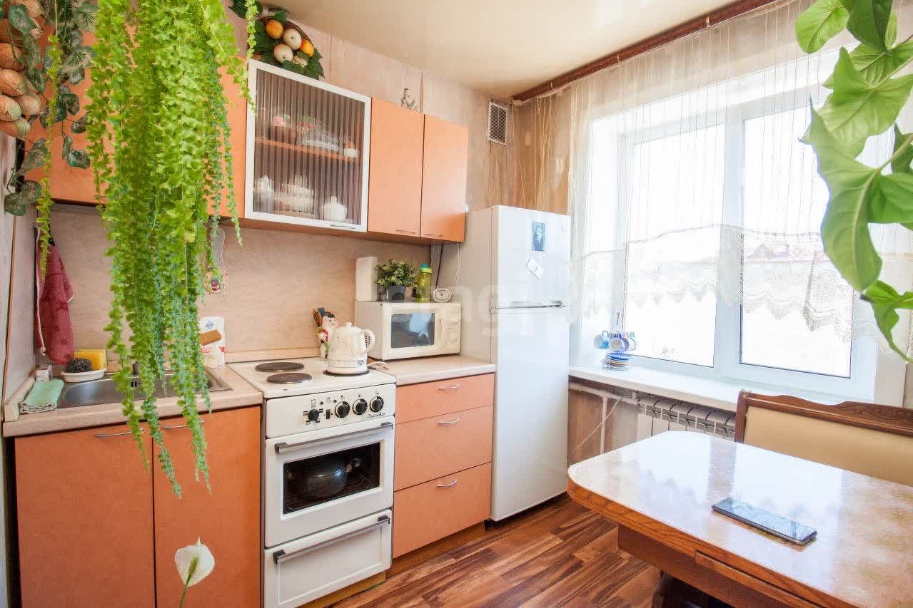 Продажа 2-комнатной квартиры, Южно-Сахалинск, Сахалинская область,  Южно-Сахалинск