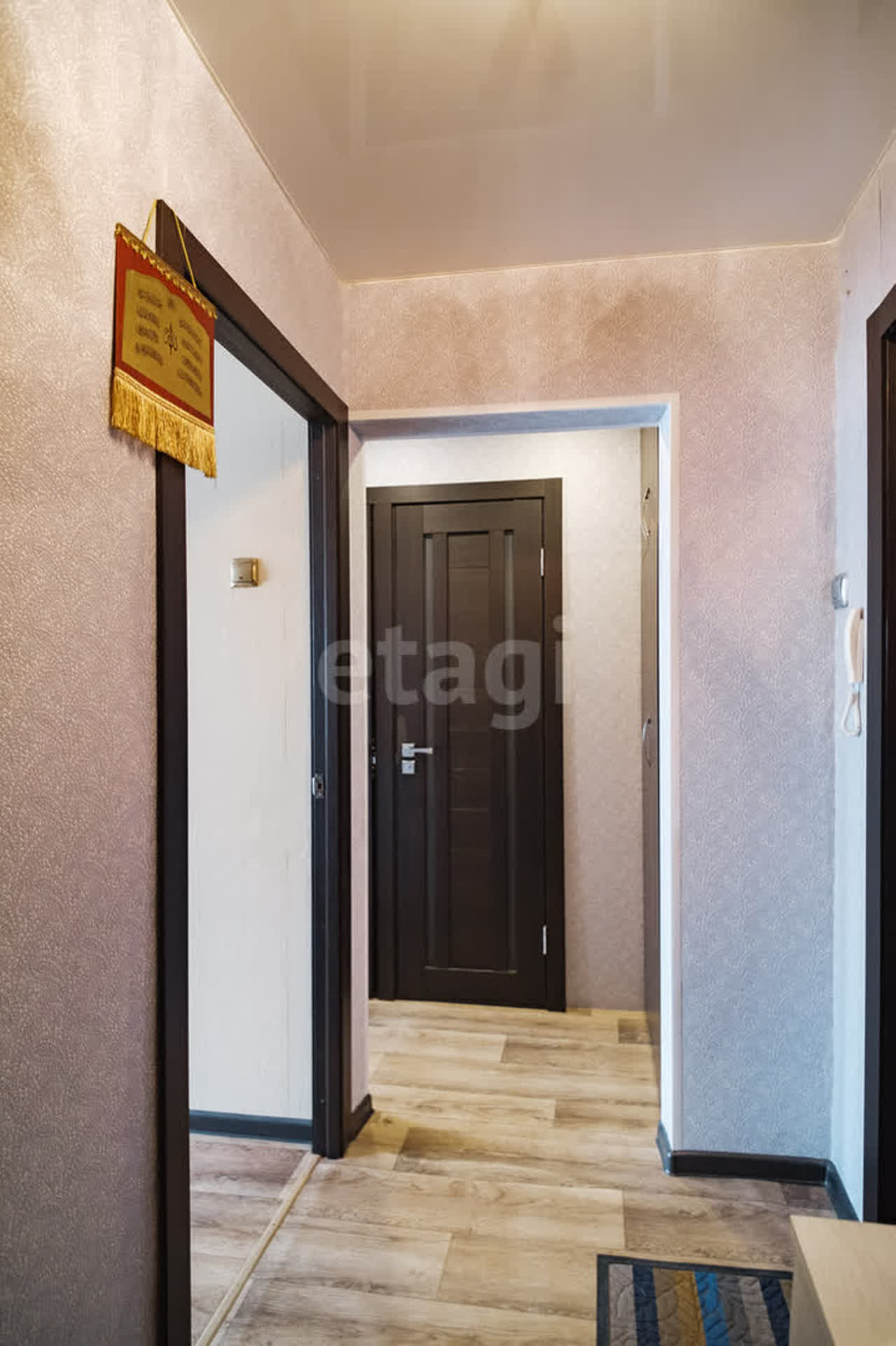 Продажа 2-комнатной квартиры, Комсомольск-на-Амуре, Пирогова,  25