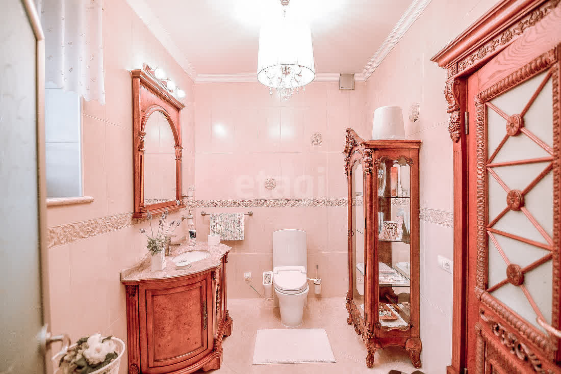 Аренда дома, 267.4м <sup>2</sup>, Южно-Сахалинск, Сахалинская область,  