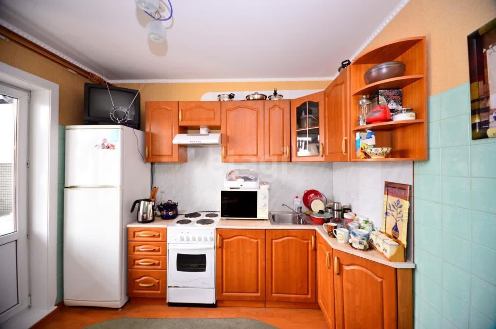 Продажа 365-комнатной квартиры, Южно-Сахалинск, Сахалинская область,  Южно-Сахалинск