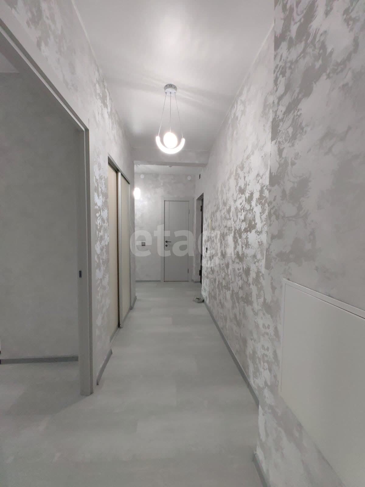 Продажа 2-комнатной квартиры, Южно-Сахалинск, Сахалинская область,  Южно-Сахалинск