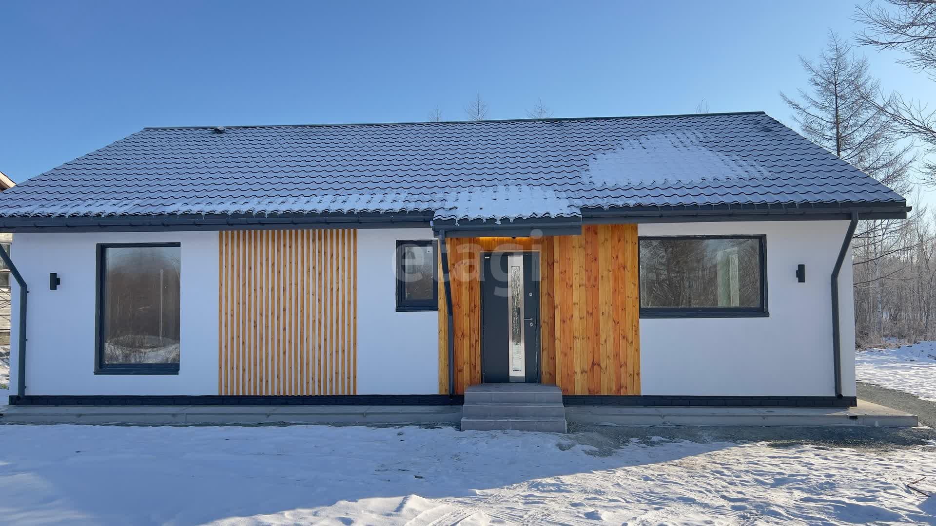 Продажа дома, 105м <sup>2</sup>, 6 сот., Южно-Сахалинск, Сахалинская область,  Южно-Сахалинск