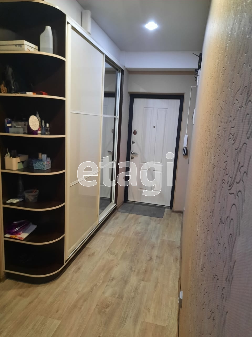 Продажа 3-комнатной квартиры, Южно-Сахалинск, Сахалинская область,  Южно-Сахалинск