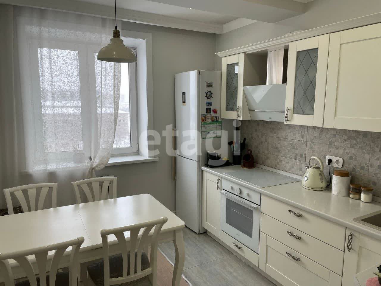 Продажа 3-комнатной квартиры, Улан-Удэ, Республика Бурятия,  Улан-Удэ