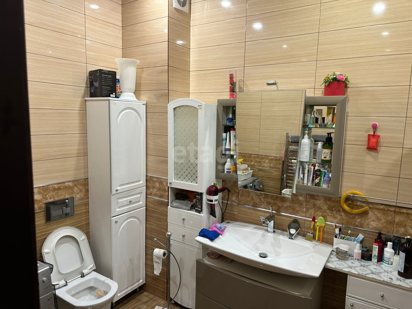 Продажа дома, 459м <sup>2</sup>, 9 сот., Южно-Сахалинск, Сахалинская область,  