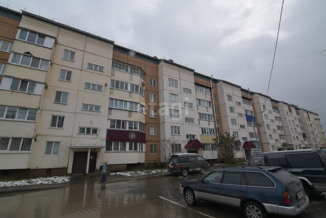 Продажа 2-комнатной квартиры, Южно-Сахалинск, Сахалинская область,  Южно-Сахалинск