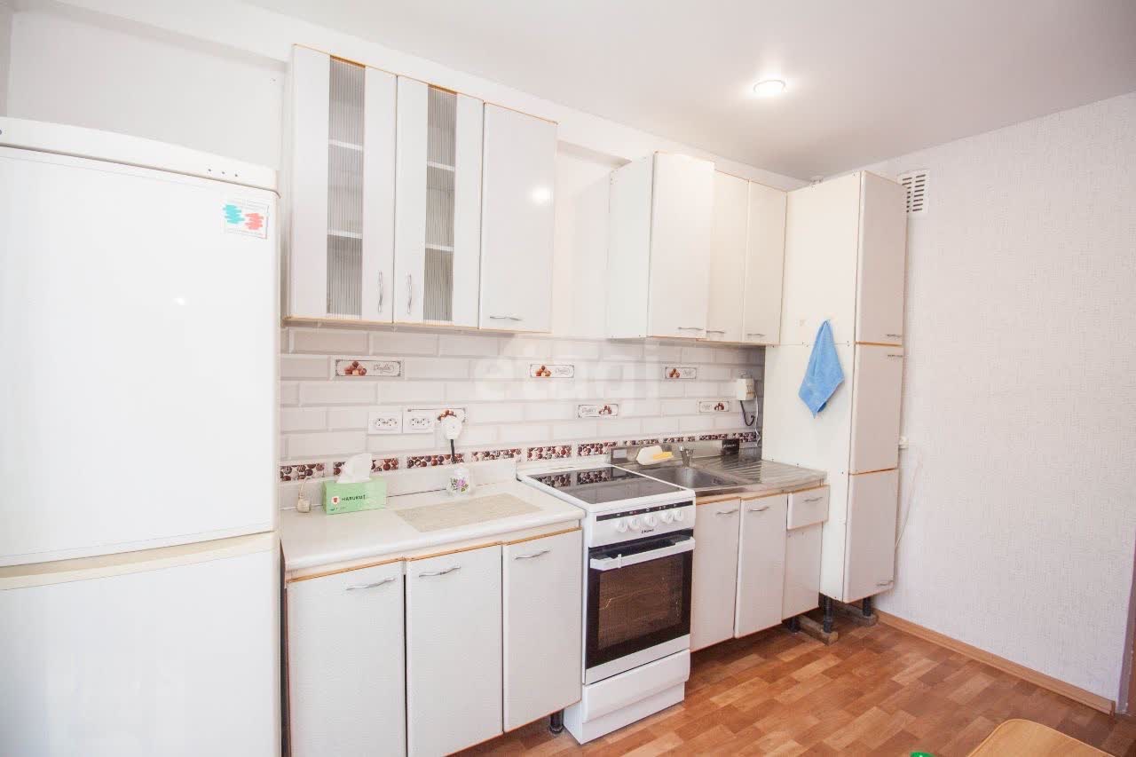 Продажа 2-комнатной квартиры, Южно-Сахалинск, Сахалинская область,  Южно-Сахалинск