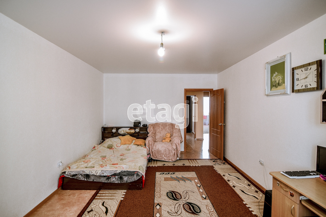 Продажа 3-комнатной квартиры, Южно-Сахалинск, Сахалинская область,  Южно-Сахалинск