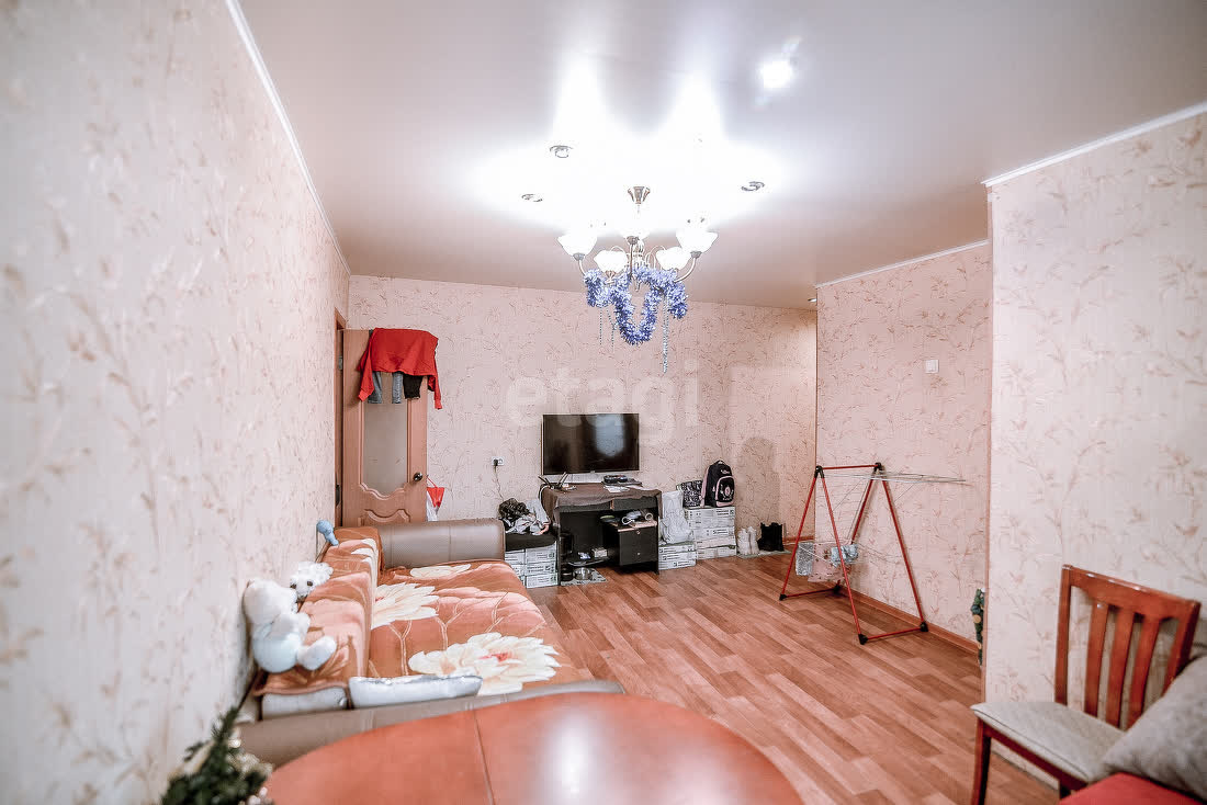 Продажа 4-комнатной квартиры, Южно-Сахалинск, Сахалинская область,  Южно-Сахалинск