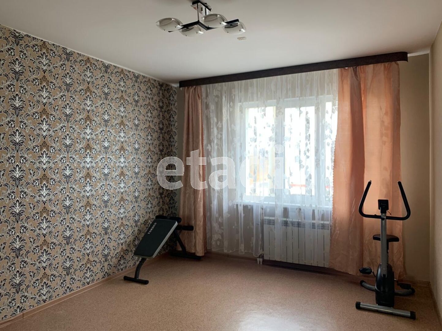 Продажа 4-комнатной квартиры, Южно-Сахалинск, Сахалинская область,  Южно-Сахалинск