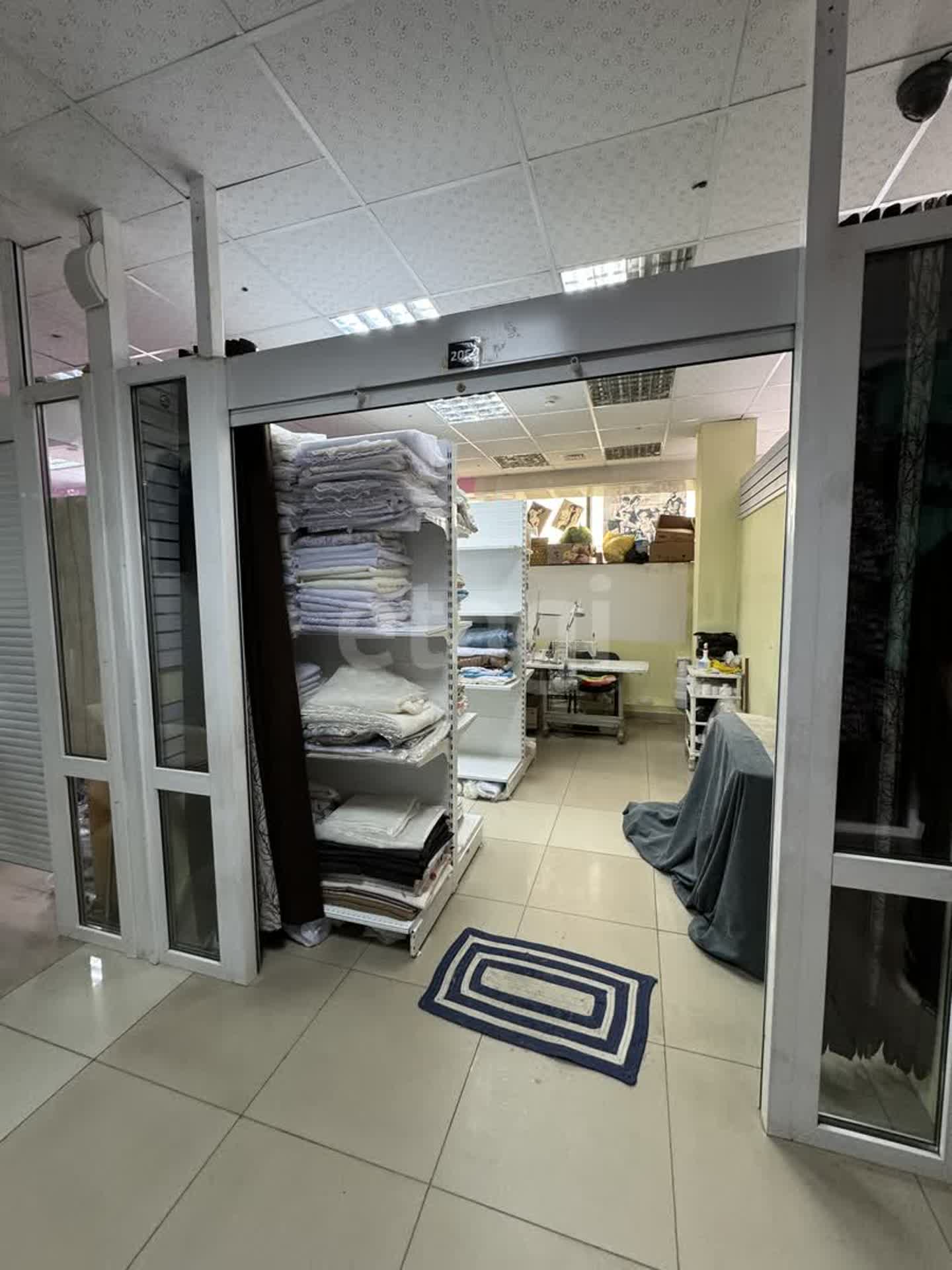 Аренда коммерческой недвижимости, 42м <sup>2</sup>, Южно-Сахалинск, Сахалинская область,  Южно-Сахалинск