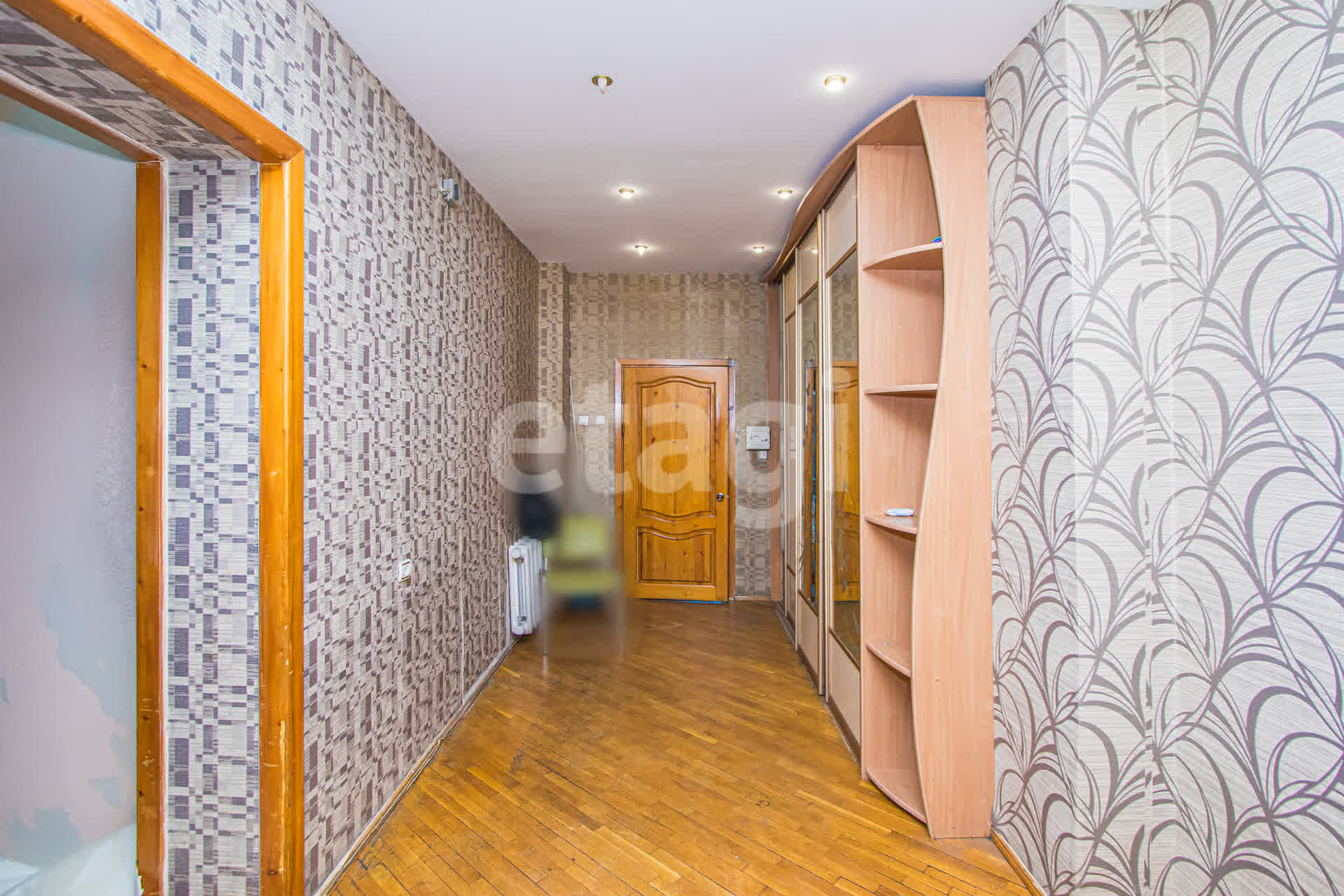 Продажа 4-комнатной квартиры, Улан-Удэ, Республика Бурятия,  Улан-Удэ