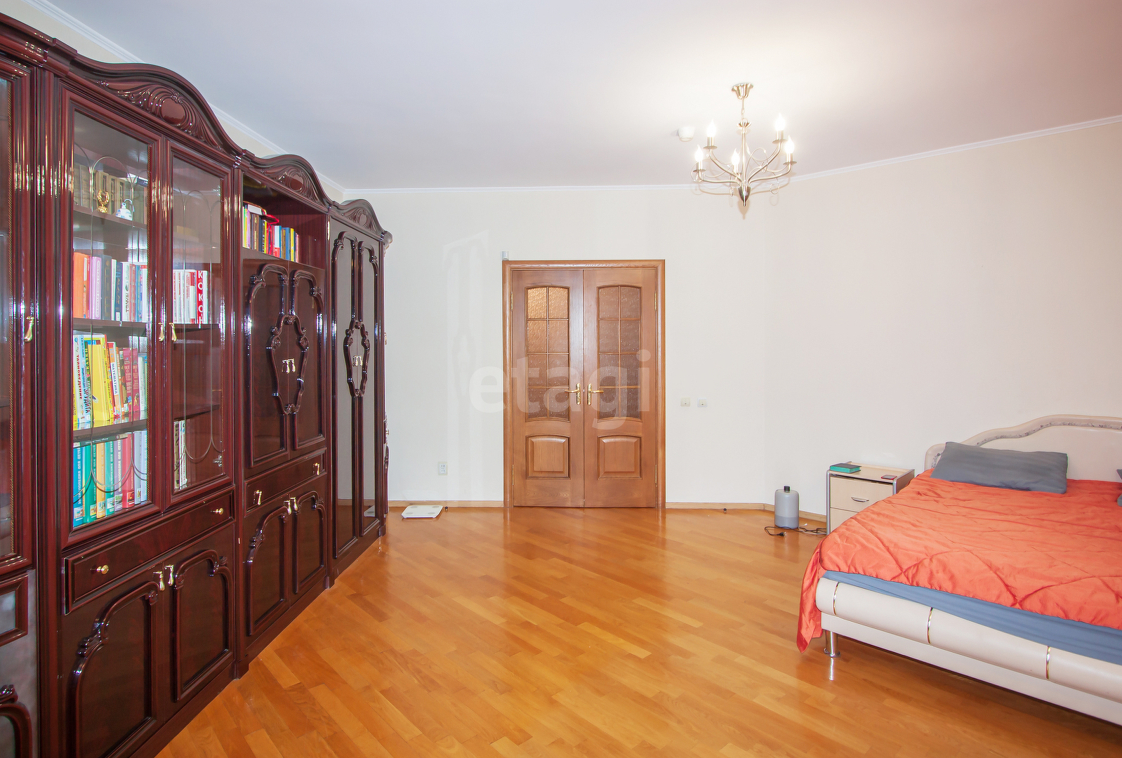 Продажа 4-комнатной квартиры, Улан-Удэ, Республика Бурятия,  Улан-Удэ