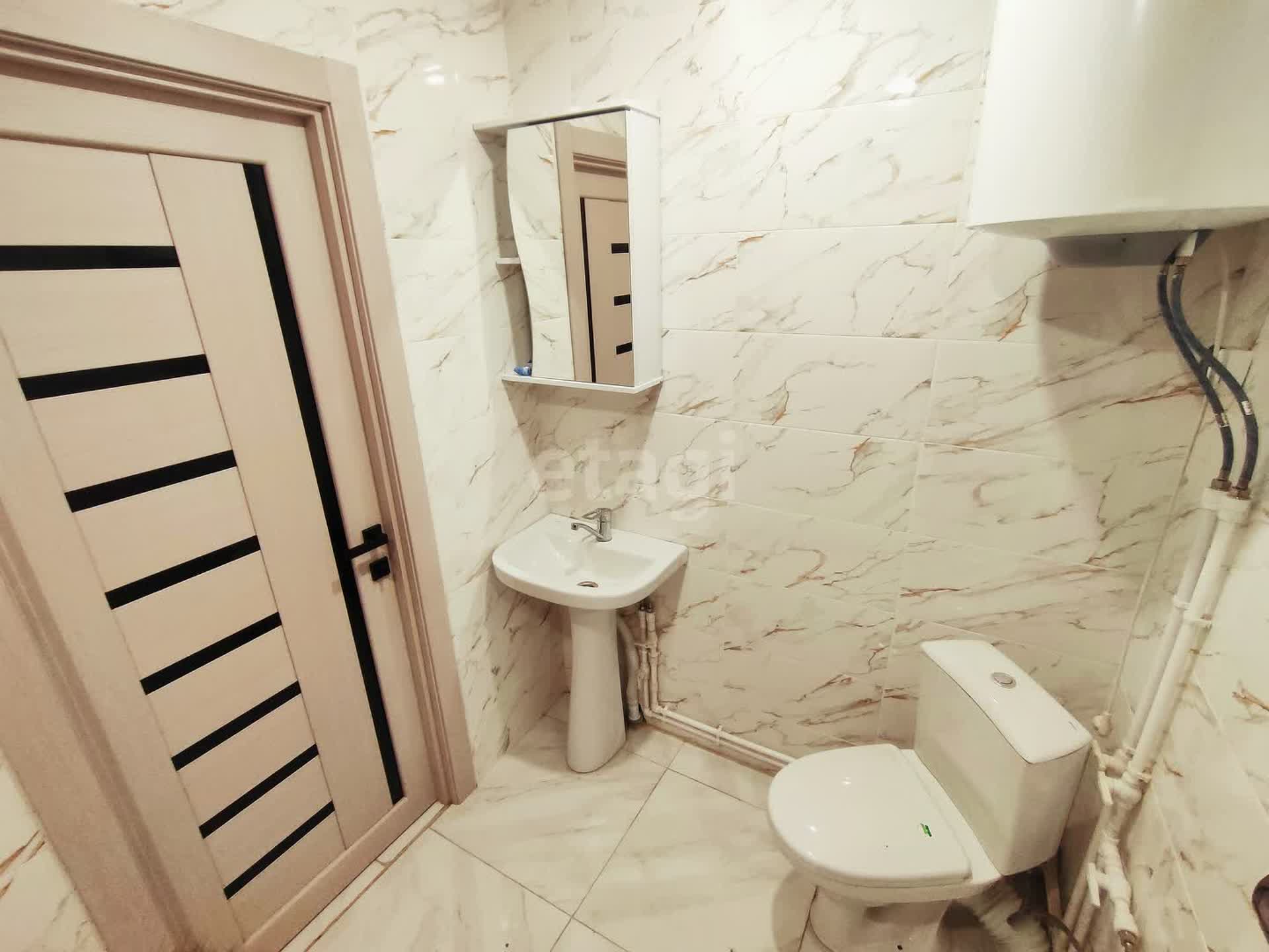 Продажа дома, 195м <sup>2</sup>, 12 сот., Улан-Удэ, Республика Бурятия,  Тарбагатайский