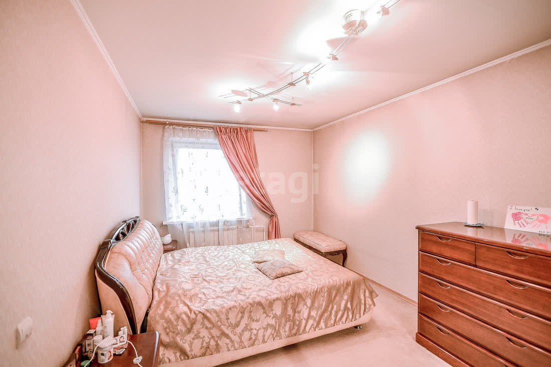 Продажа 3-комнатной квартиры, Южно-Сахалинск, Сахалинская область,  Южно-Сахалинск