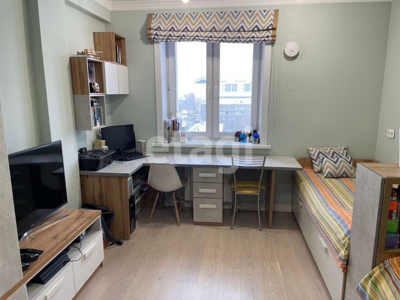 Продажа 3-комнатной квартиры, Улан-Удэ, Республика Бурятия,  Улан-Удэ