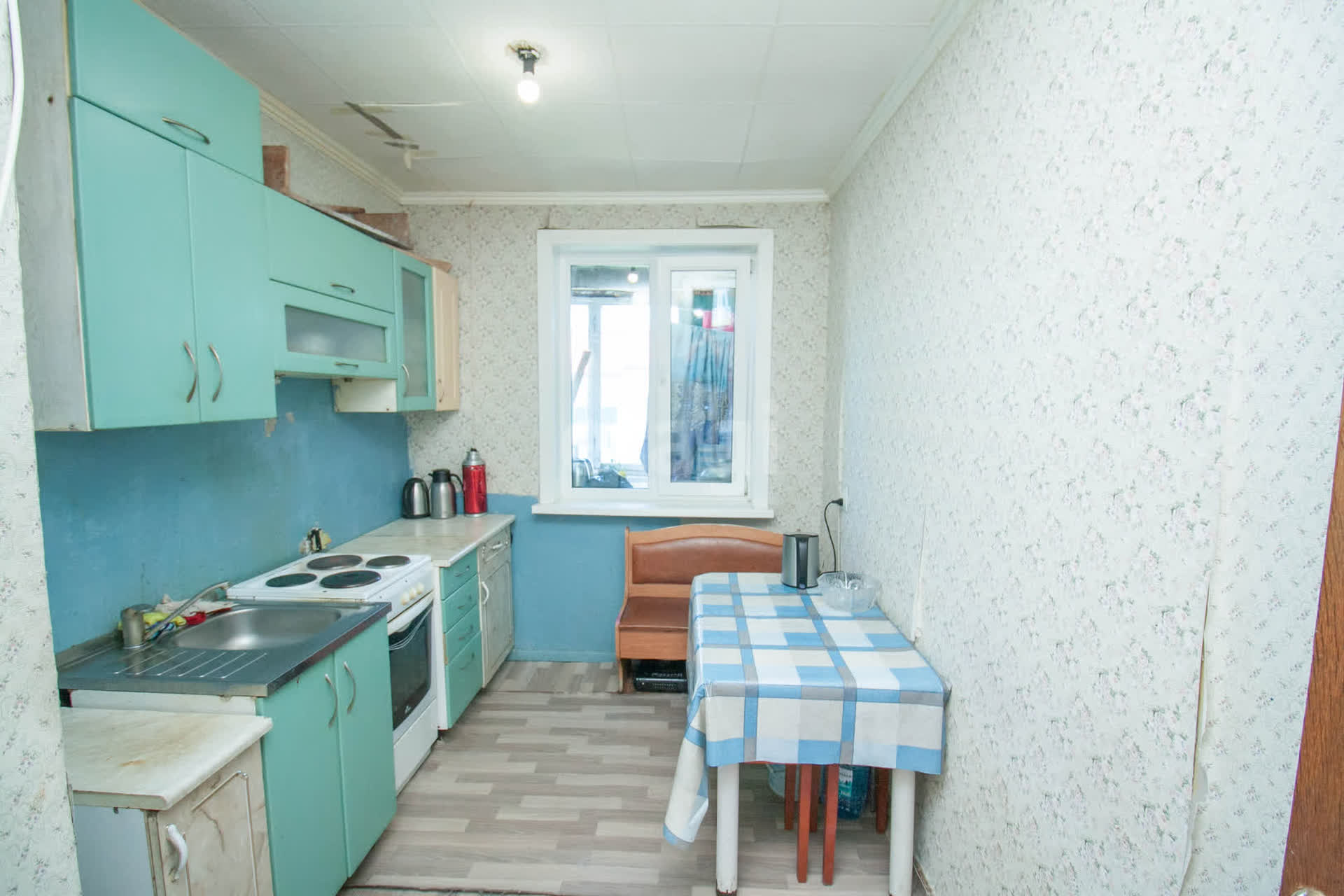 Продажа 3-комнатной квартиры, Южно-Сахалинск, Сахалинская область,  Южно-Сахалинск