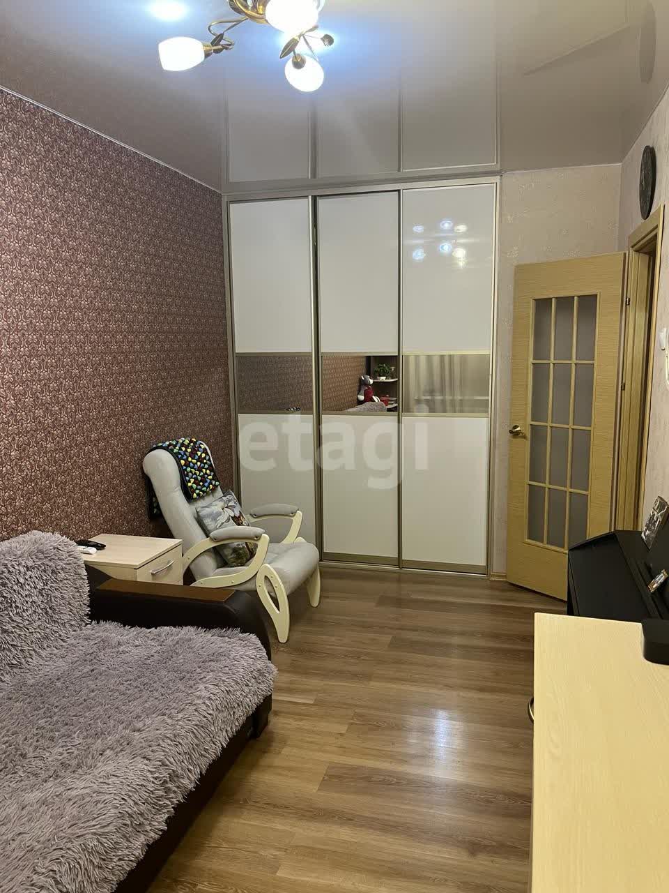 Продажа 3-комнатной квартиры, Южно-Сахалинск, Сахалинская область,  Южно-Сахалинск