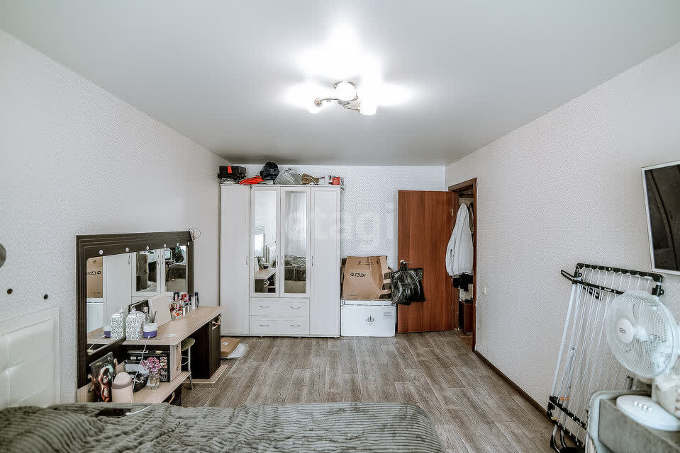 Продажа 2-комнатной квартиры, Южно-Сахалинск, Сахалинская область,  Южно-Сахалинск