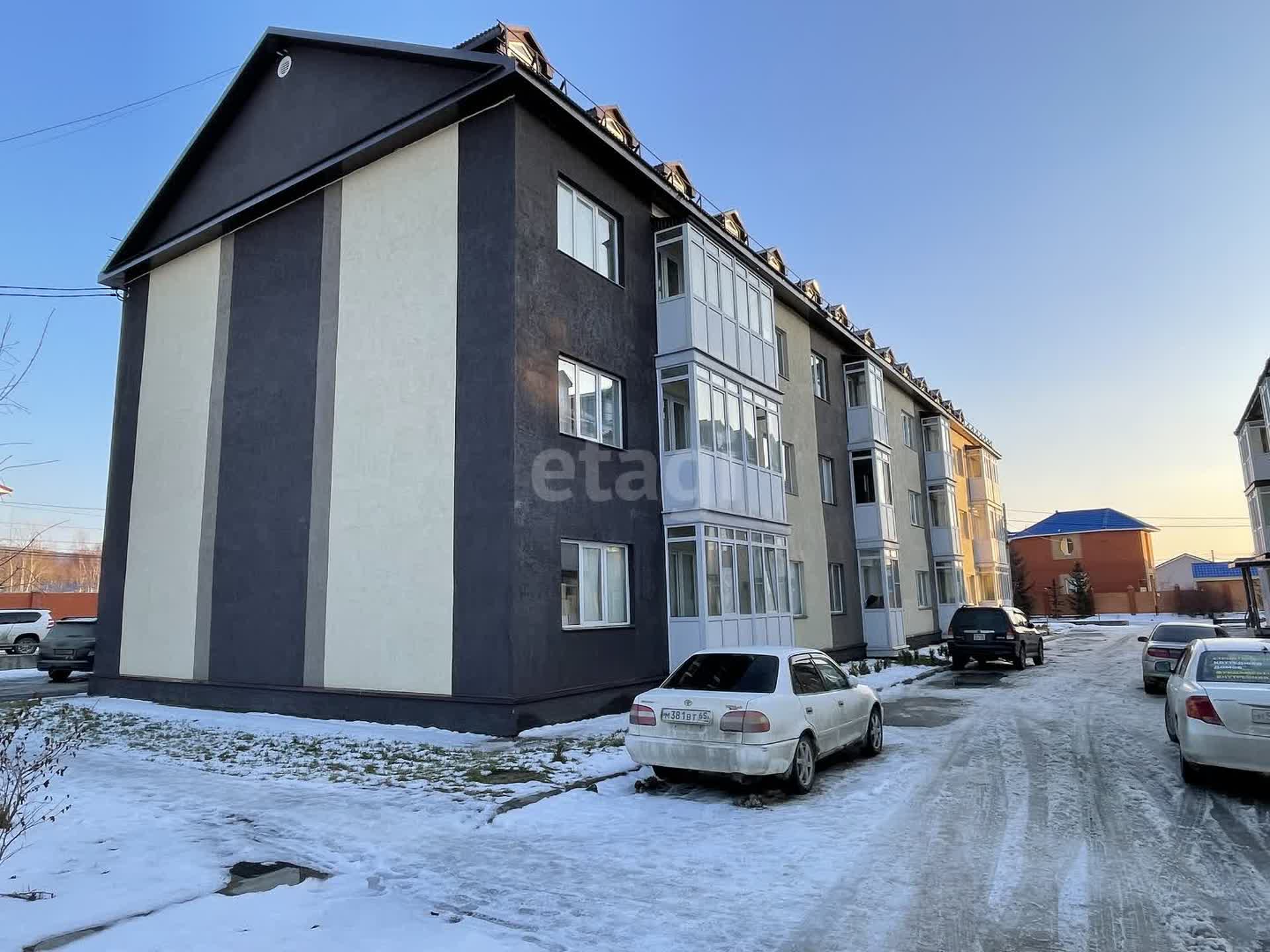 Продажа 2-комнатной квартиры, Южно-Сахалинск, Сахалинская область,  Южно-Сахалинск