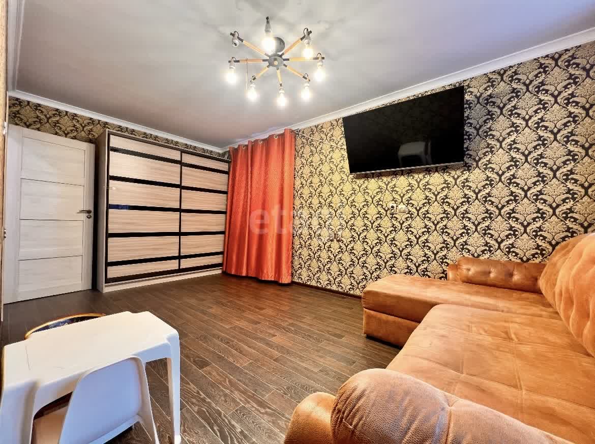 Продажа 3-комнатной квартиры, Южно-Сахалинск, Сахалинская область,  Южно-Сахалинск