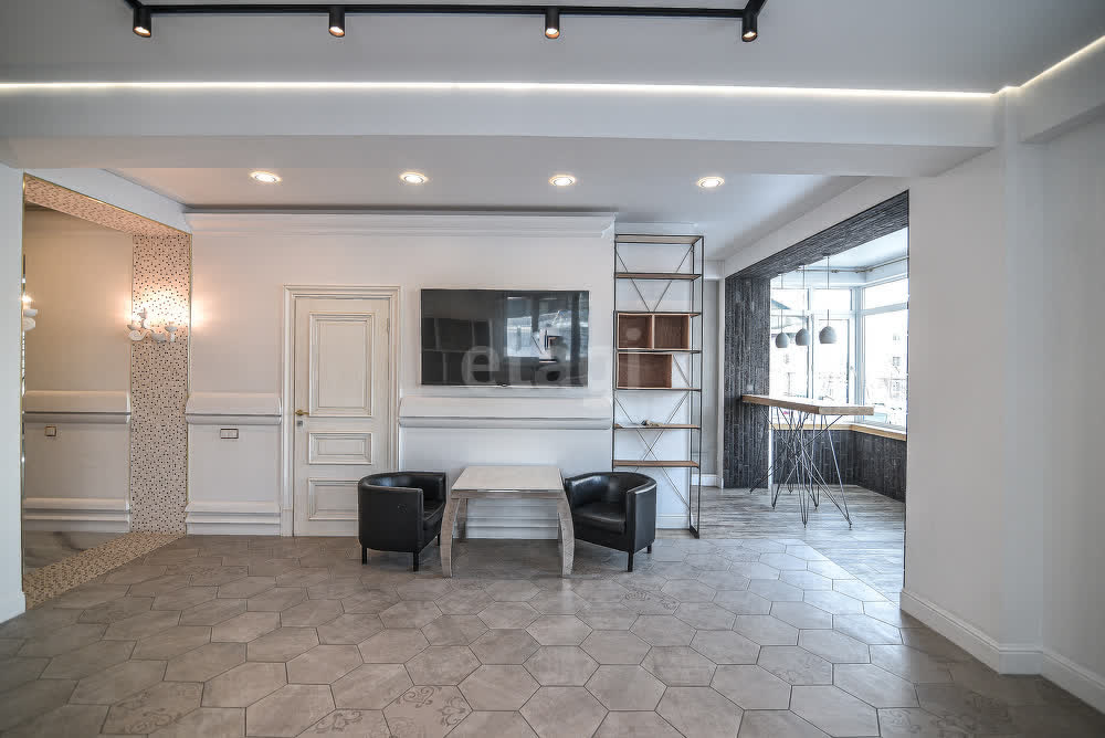 Аренда коммерческой недвижимости, 117м <sup>2</sup>, Южно-Сахалинск, Сахалинская область,  Южно-Сахалинск