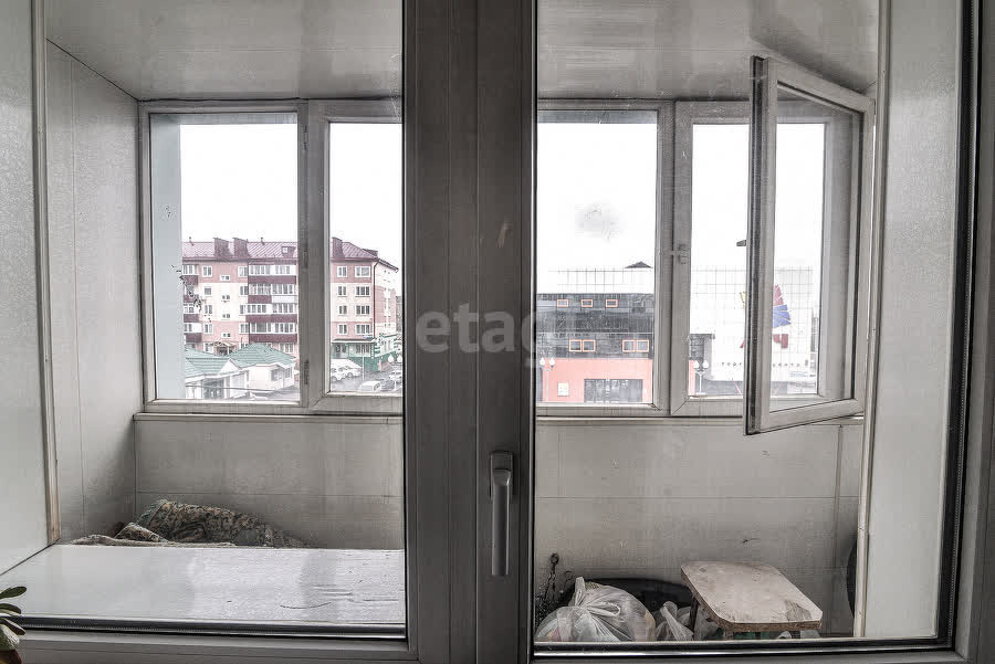 Продажа 2-комнатной квартиры, Южно-Сахалинск, Сахалинская область,  Южно-Сахалинск