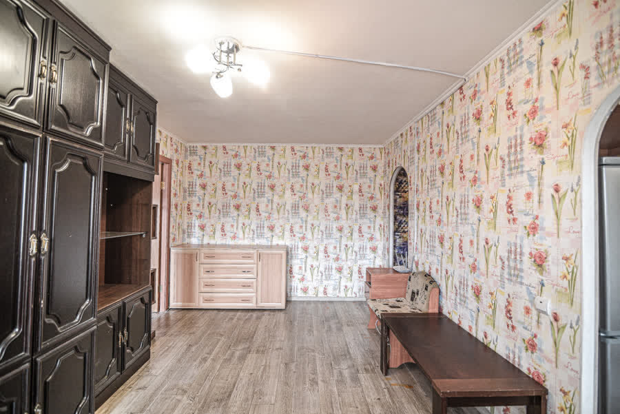 Продажа 2-комнатной квартиры, Южно-Сахалинск, Сахалинская область,  Южно-Сахалинск