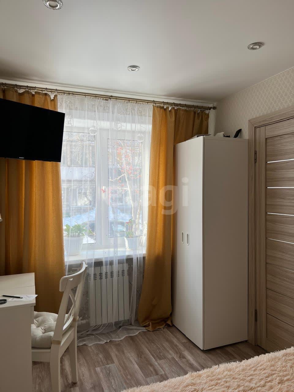 Продажа 3-комнатной квартиры, Южно-Сахалинск, Сахалинская область,  Южно-Сахалинск