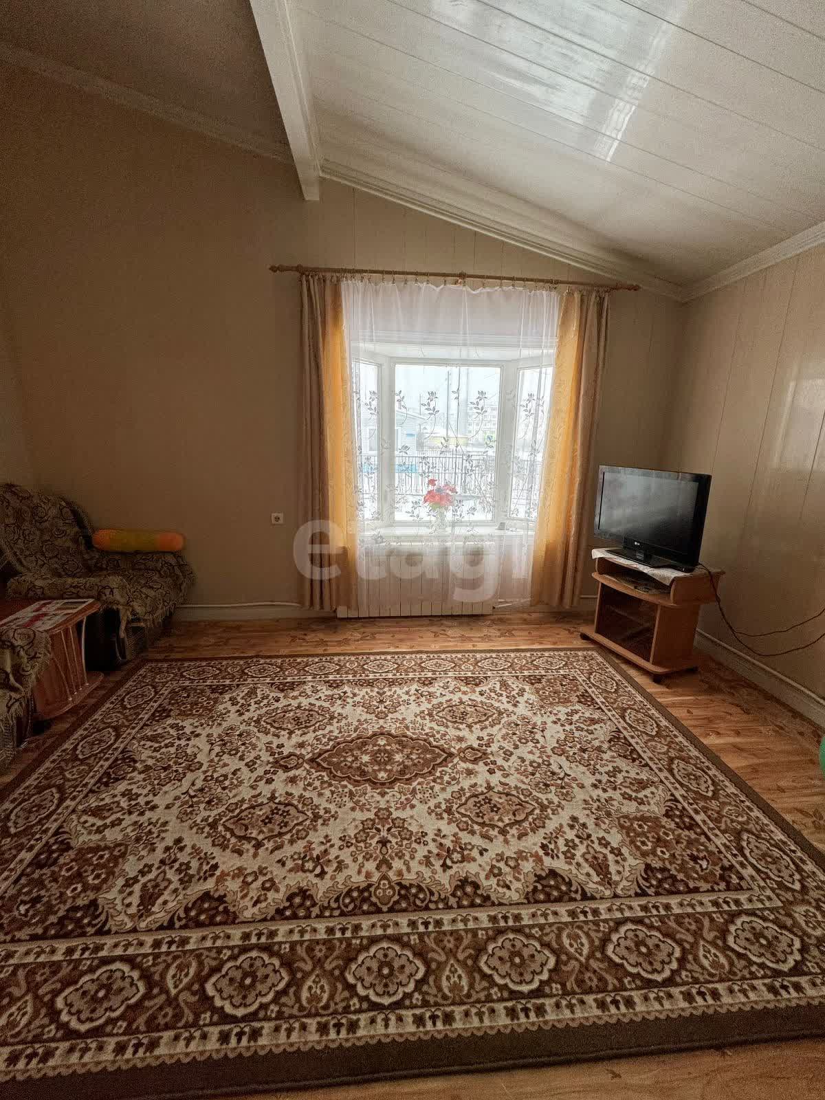 Продажа 2-комнатной квартиры, Южно-Сахалинск, Сахалинская область,  Южно-Сахалинск