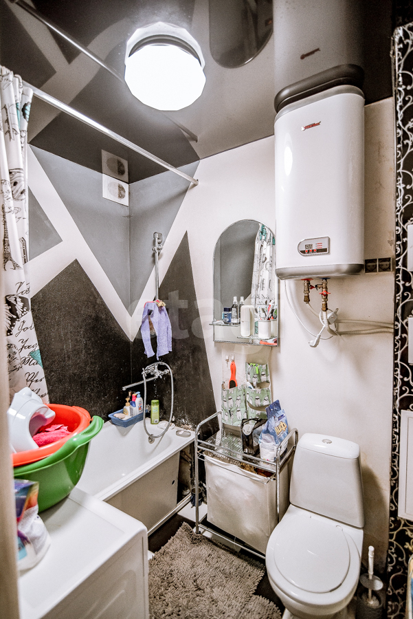 Продажа 3-комнатной квартиры, Южно-Сахалинск, Сахалинская область,  Южно-Сахалинск