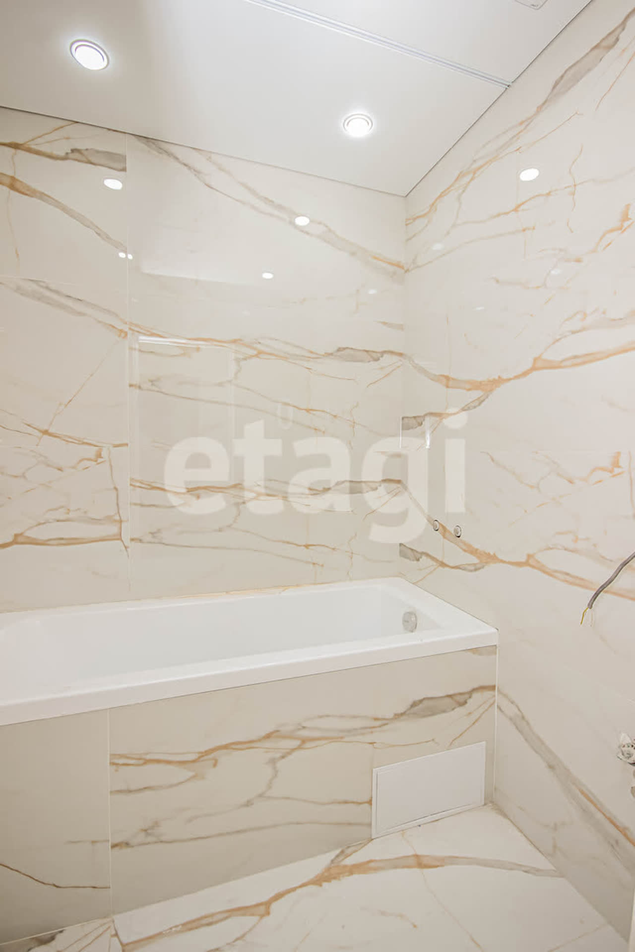 Продажа 3-комнатной квартиры, Улан-Удэ, Республика Бурятия,  Улан-Удэ