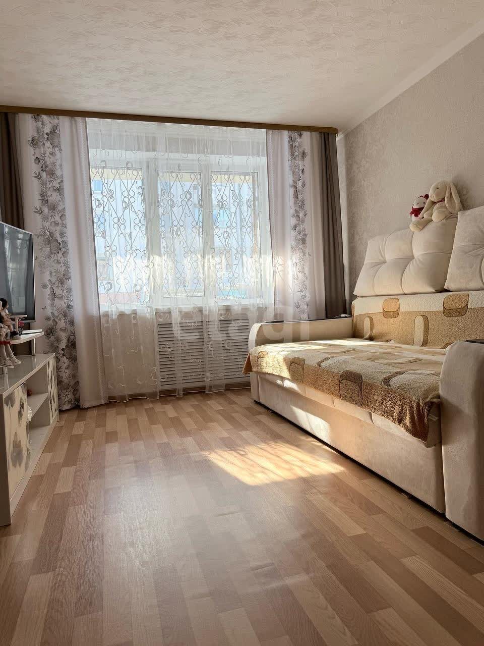 Продажа 2-комнатной квартиры, Южно-Сахалинск, Сахалинская область,  Южно-Сахалинск